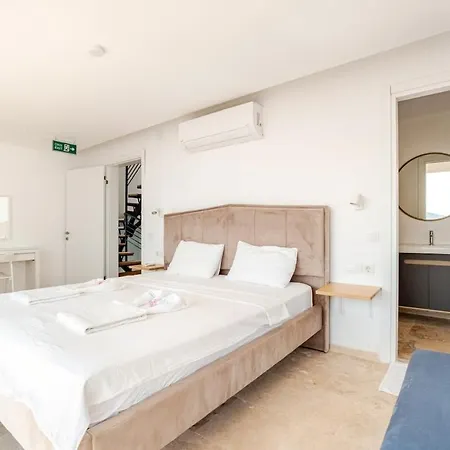 Luxury Seaview 2 Bedroom In Kalkan Villa